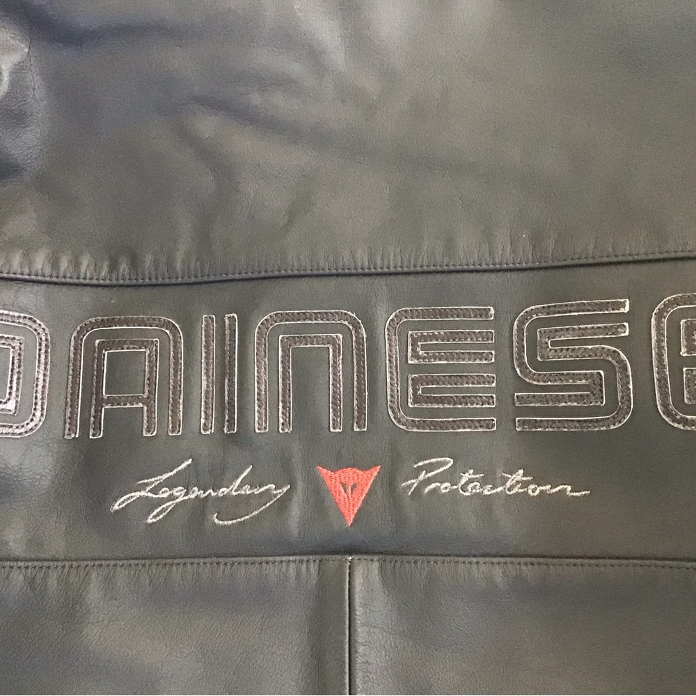 Dainese Armored leather motorcycle jacket, size 58 XL - Picture 14 of 16